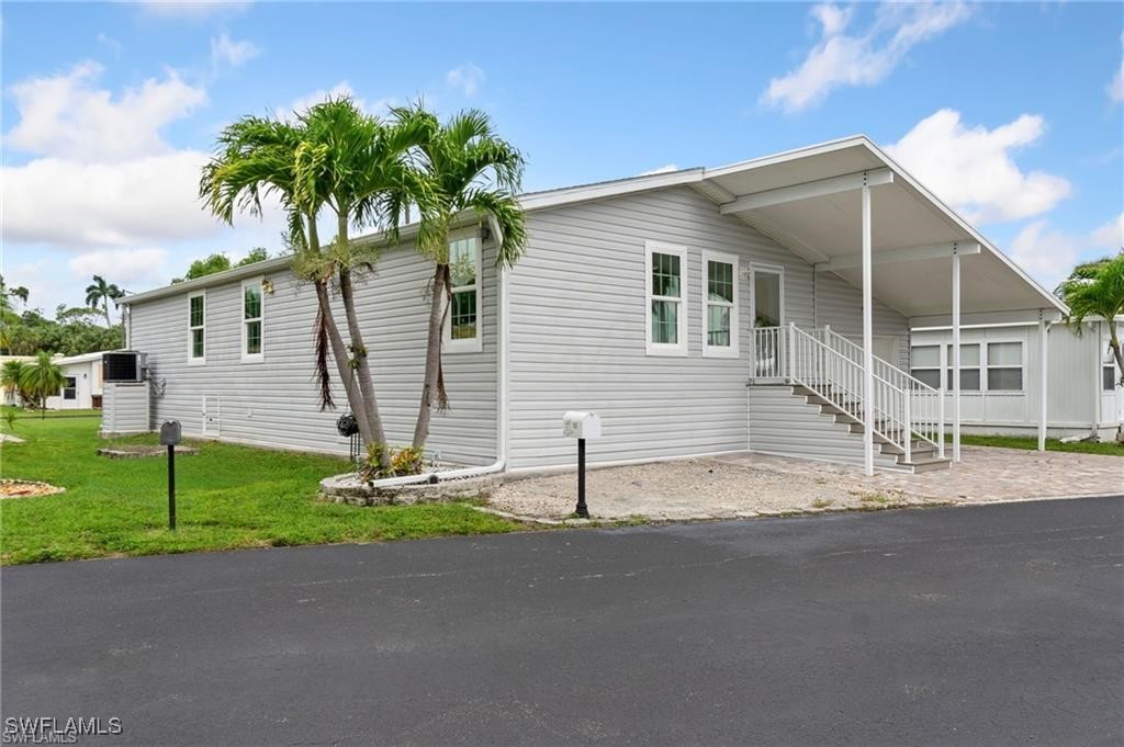 3 Bed ManufacturedHome for Sale in Naples, FL, $250,000 — photo 46