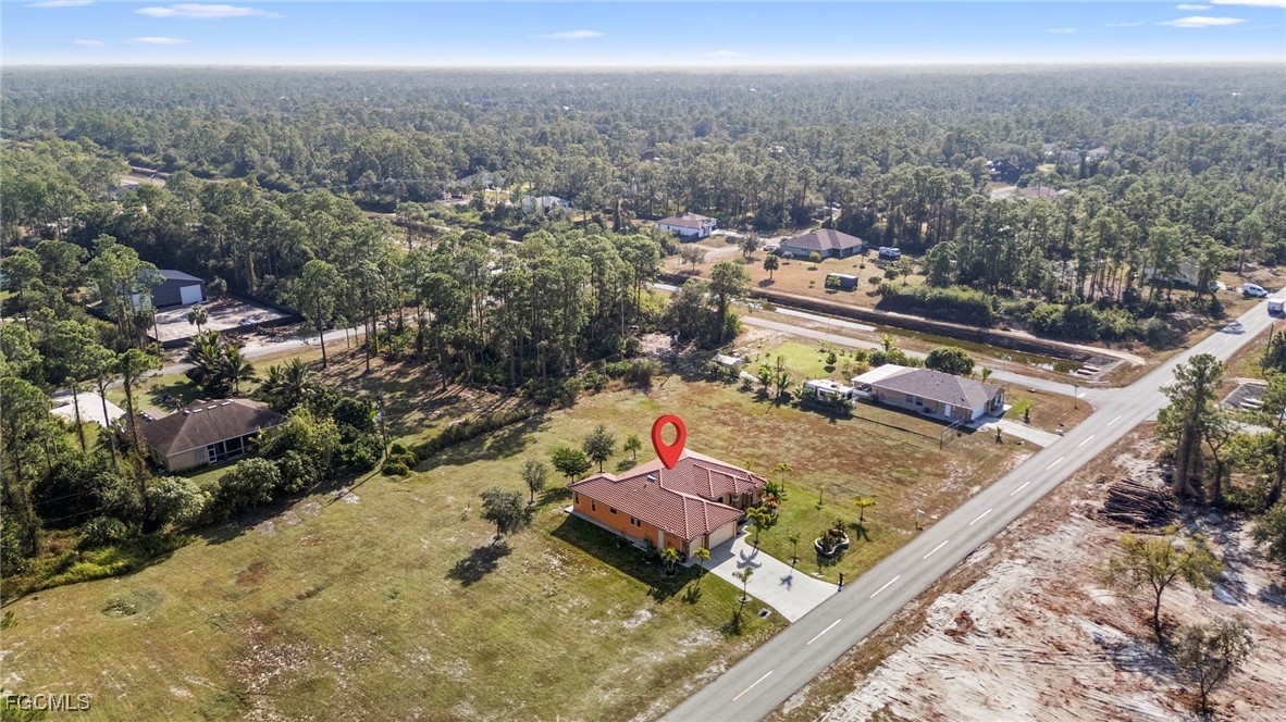 3 Bed SingleFamilyResidence for Sale in Lehigh Acres, photo 46