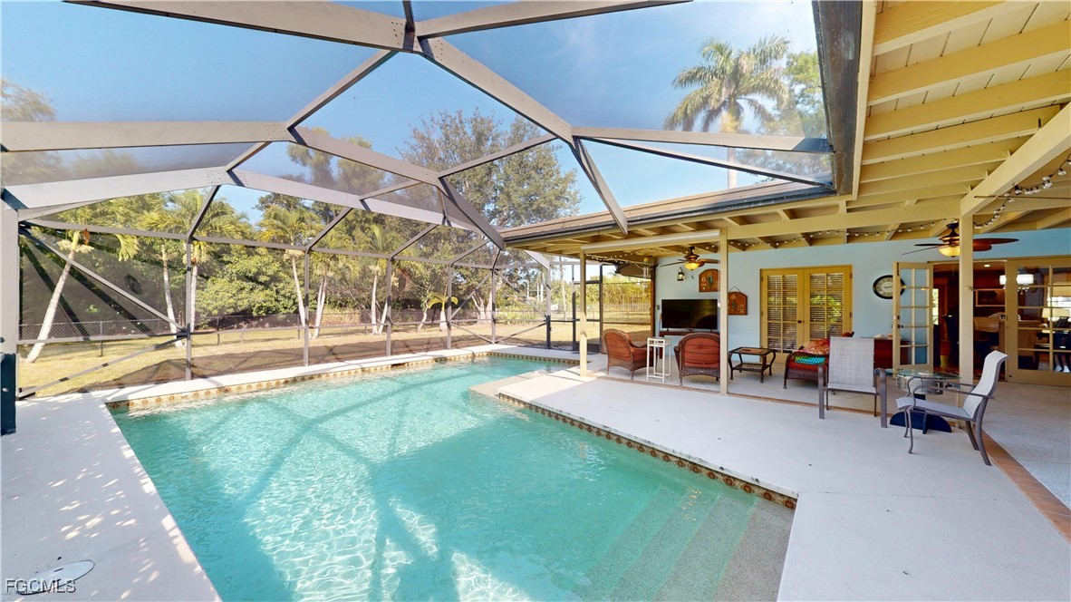 3 Bed Pool Home for Sale in Meadows, photo 46