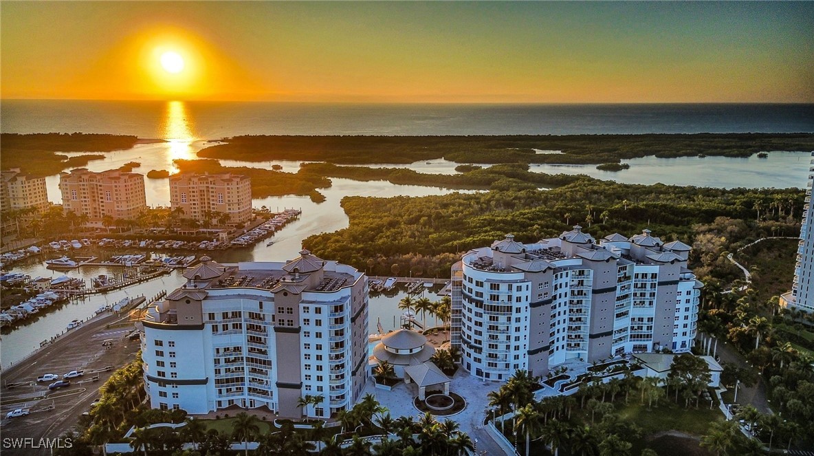 3 Bed Waterfront Home for Sale in Aqua, photo 46