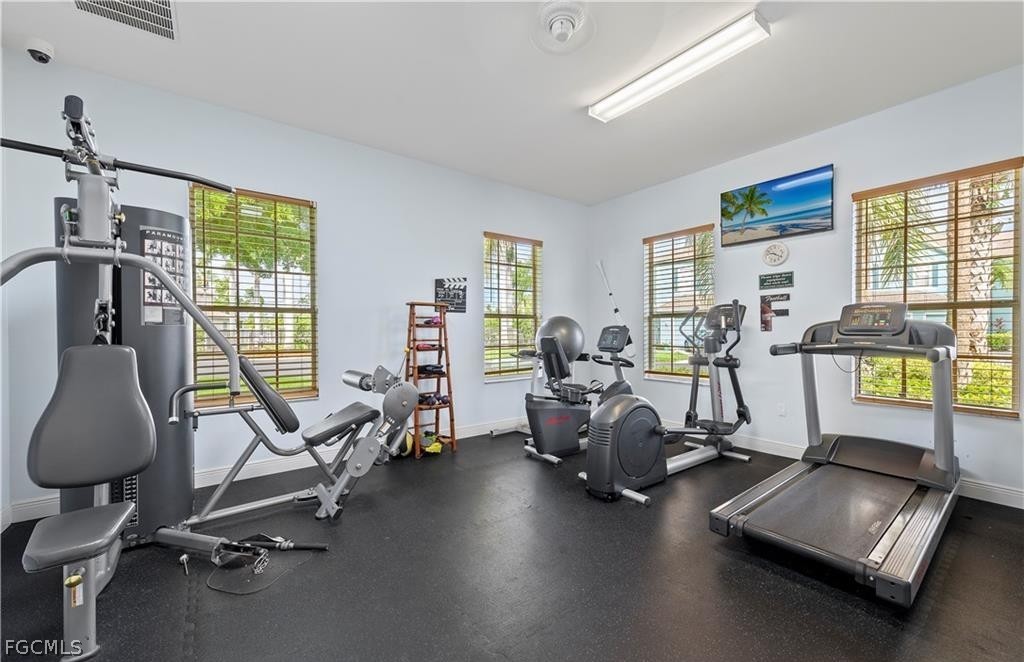 2 Bed Townhouse for Sale in Fort Myers, photo 46