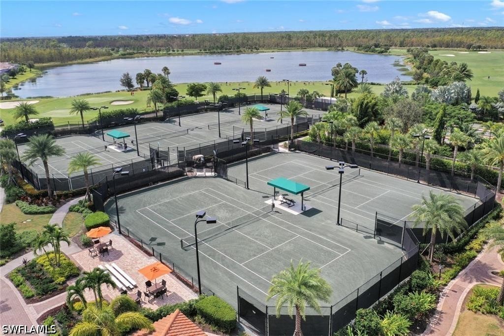 3 Bed SingleFamilyResidence for Sale in Esplanade, photo 46