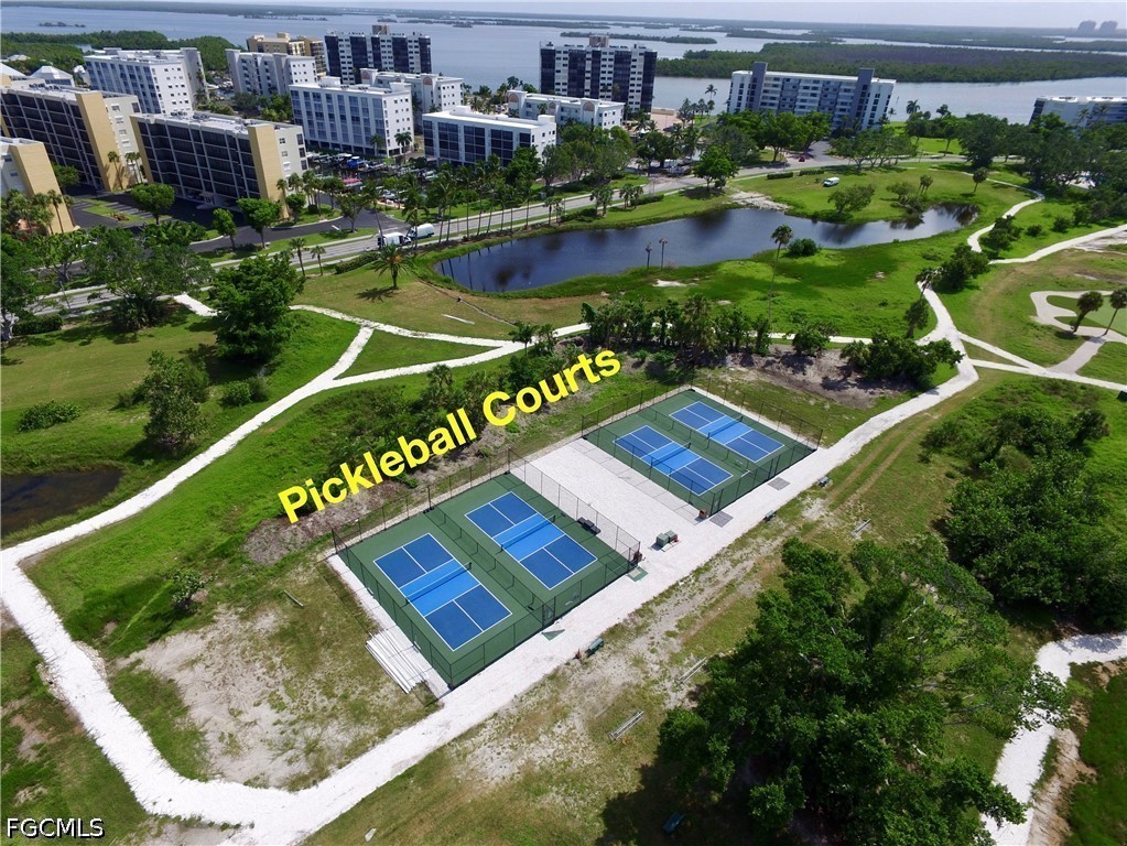 2 Bed Waterfront Home for Sale in Hibiscus Pointe, FL — photo 46