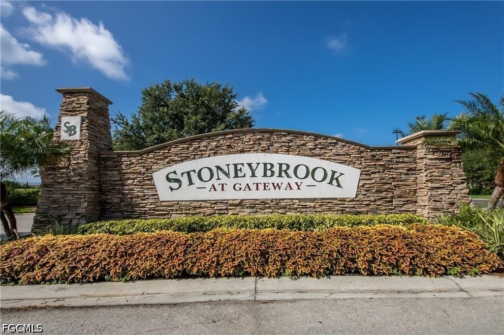 4 Bed SingleFamilyResidence for Sale in Stoneybrook, photo 46
