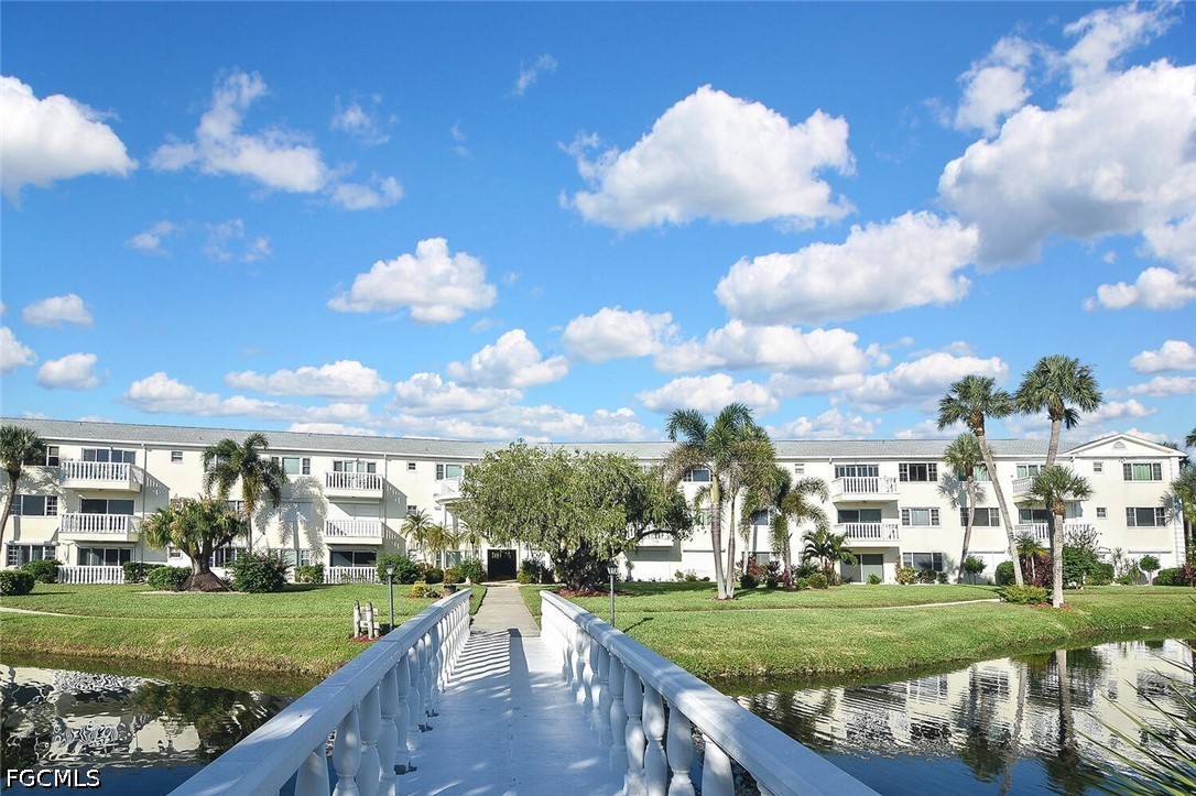 2 Bed Waterfront Home for Sale in Fort Myers, photo 46