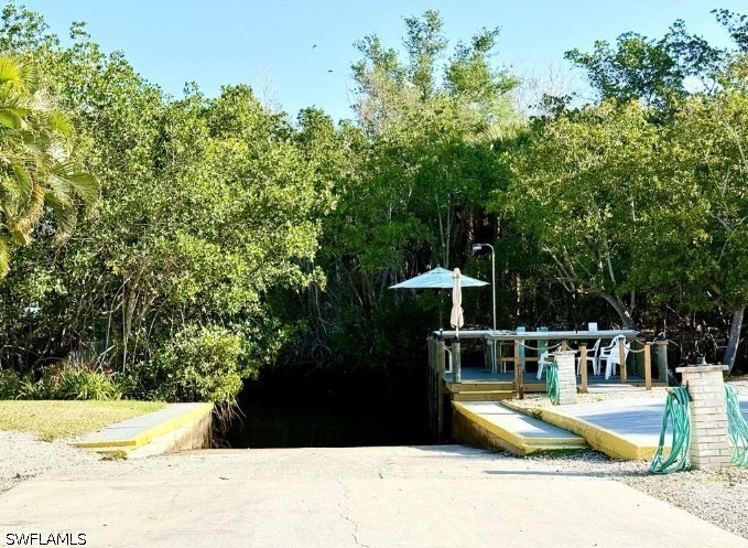 2 Bed ManufacturedHome for Sale in Naples, FL, $119,000 — photo 46