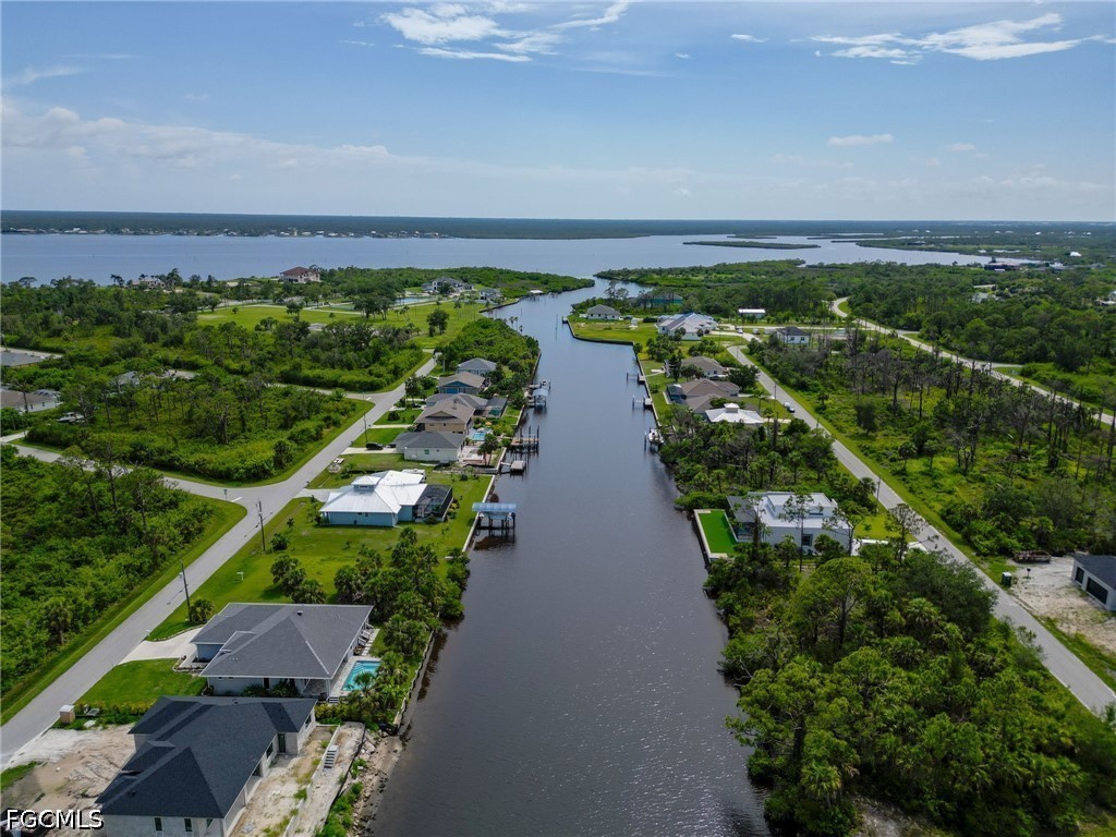 4 Bed Pool Home for Sale in Port Charlotte, photo 46