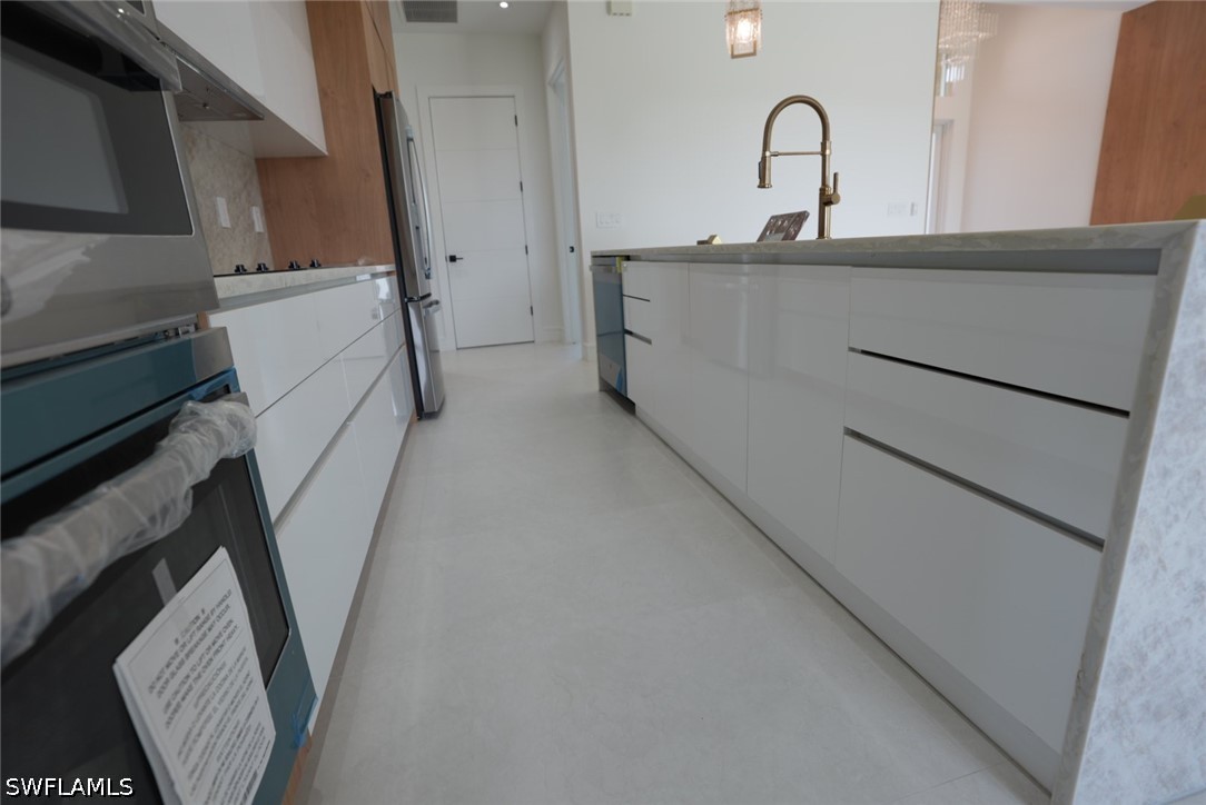 4 Bed SingleFamilyResidence for Sale in 900 Building, photo 46