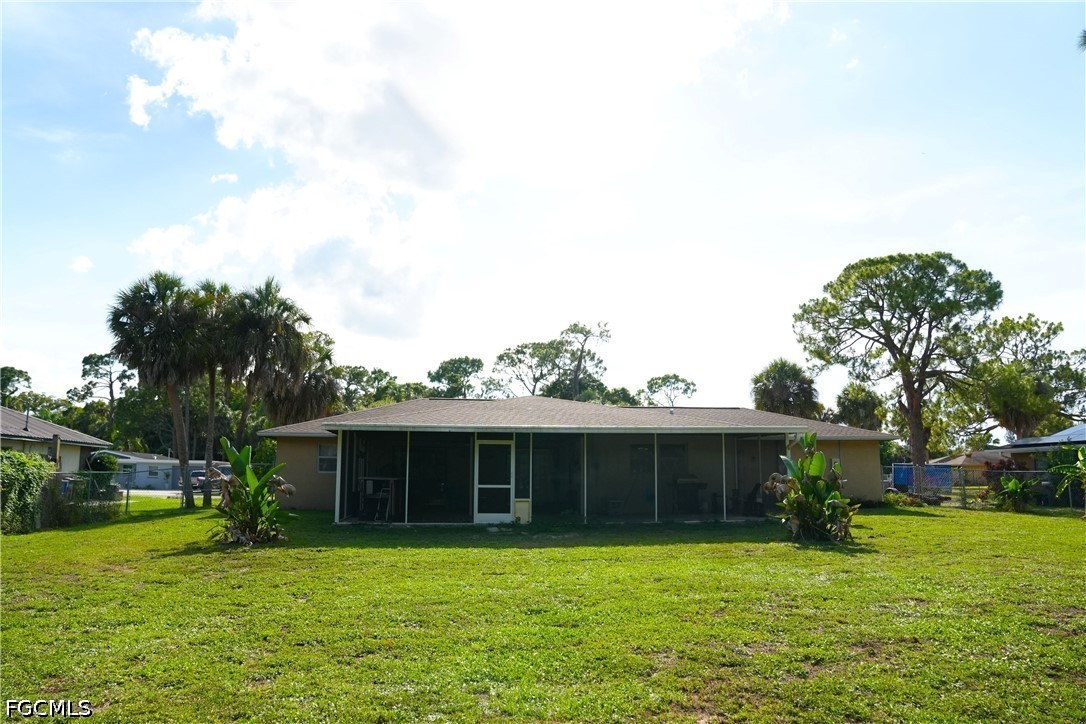 2 Bed SingleFamilyResidence for Sale in Lehigh Acres, photo 46