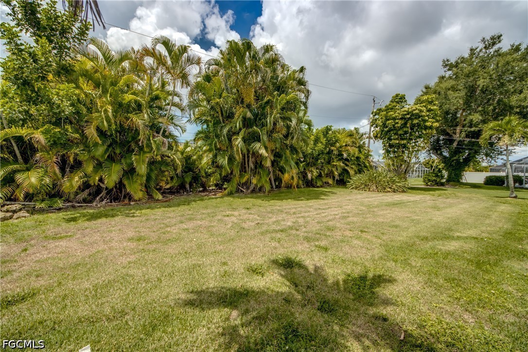 3 Bed SingleFamilyResidence for Sale in Cape Coral, photo 46