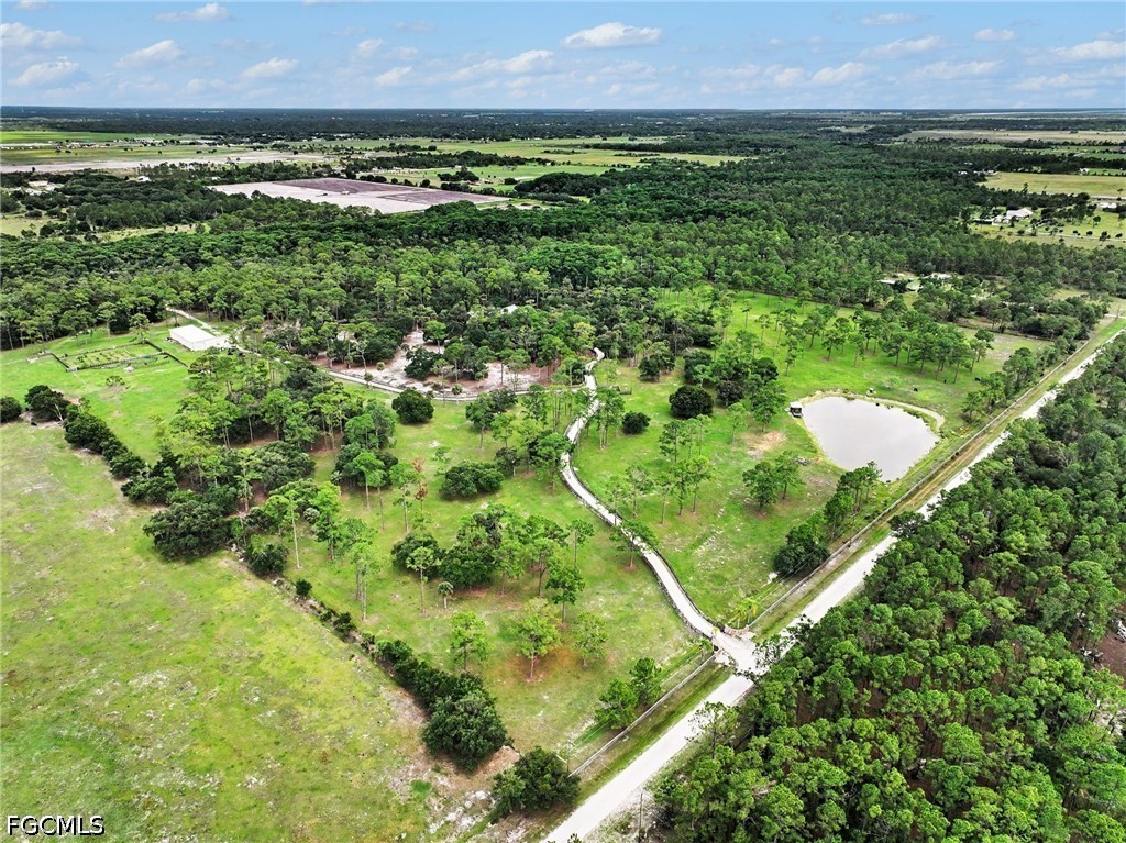 4 Bed Pool Home for Sale in Acreage, photo 46