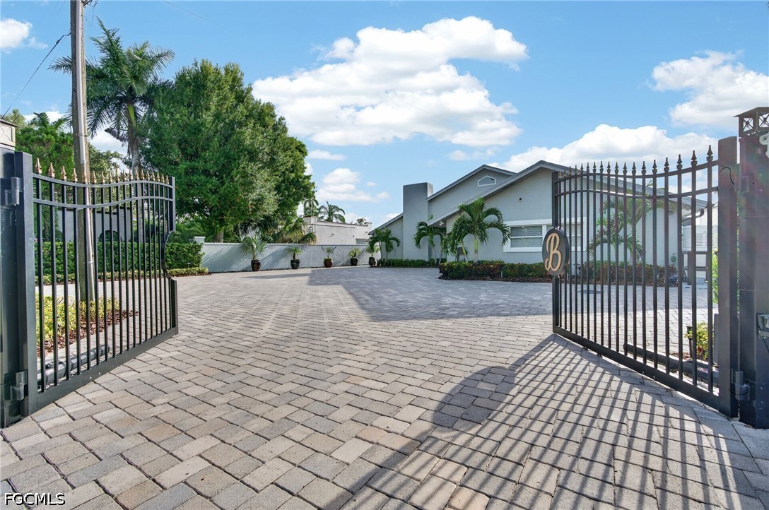 3 Bed Pool Home for Sale in San Pedro, photo 46