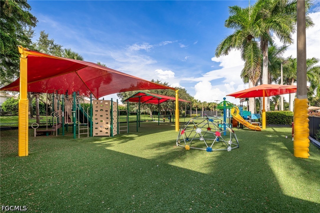 2 Bed Waterfront Home for Sale in Barletta, FL, $289,900 — photo 46