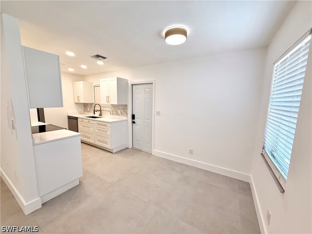 3 Bed SingleFamilyResidence for Sale in Naples, FL, $3,700 — photo 46