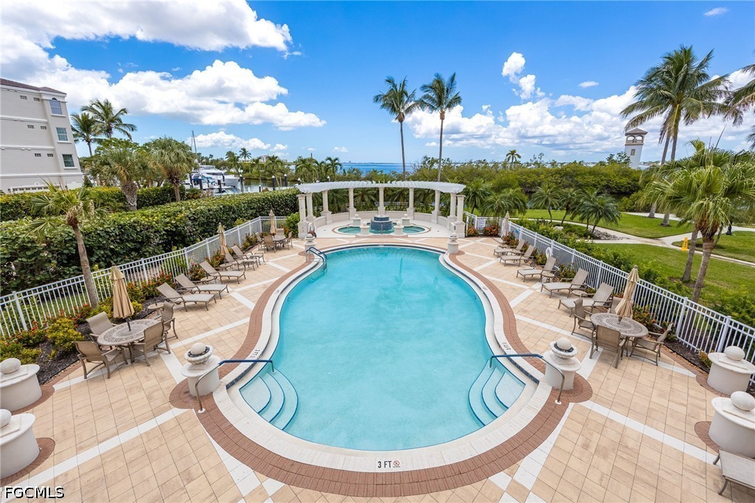 4 Bed Waterfront Home for Sale in Fort Myers, photo 46