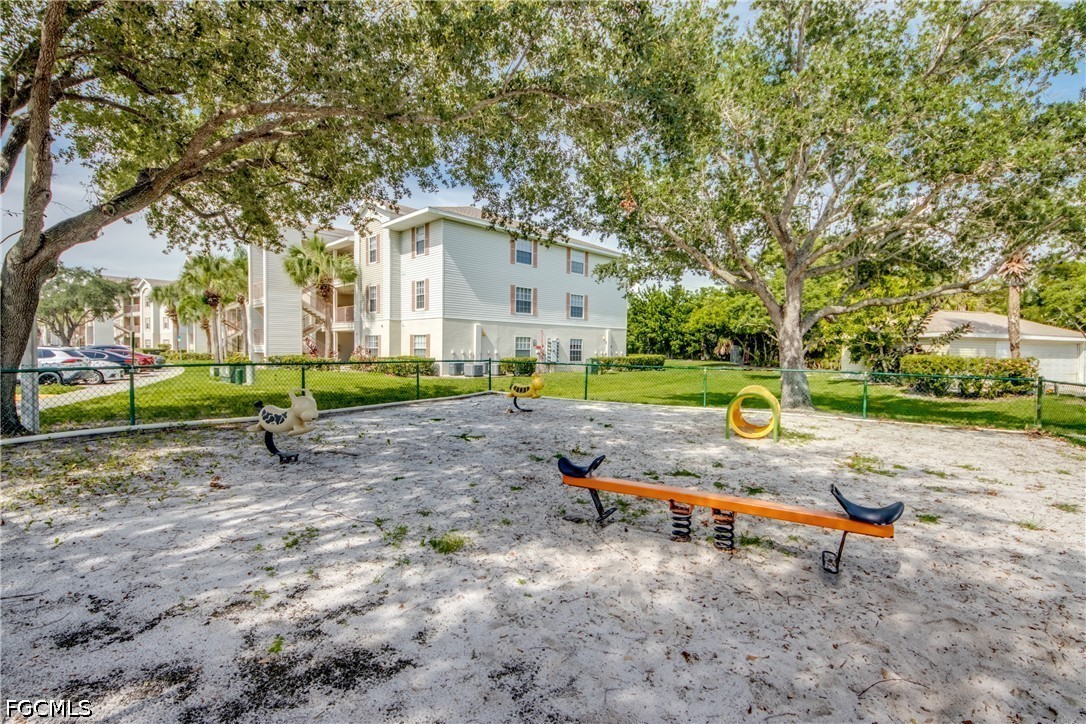 2 Bed Condominium for Sale in Coral Cove, photo 46
