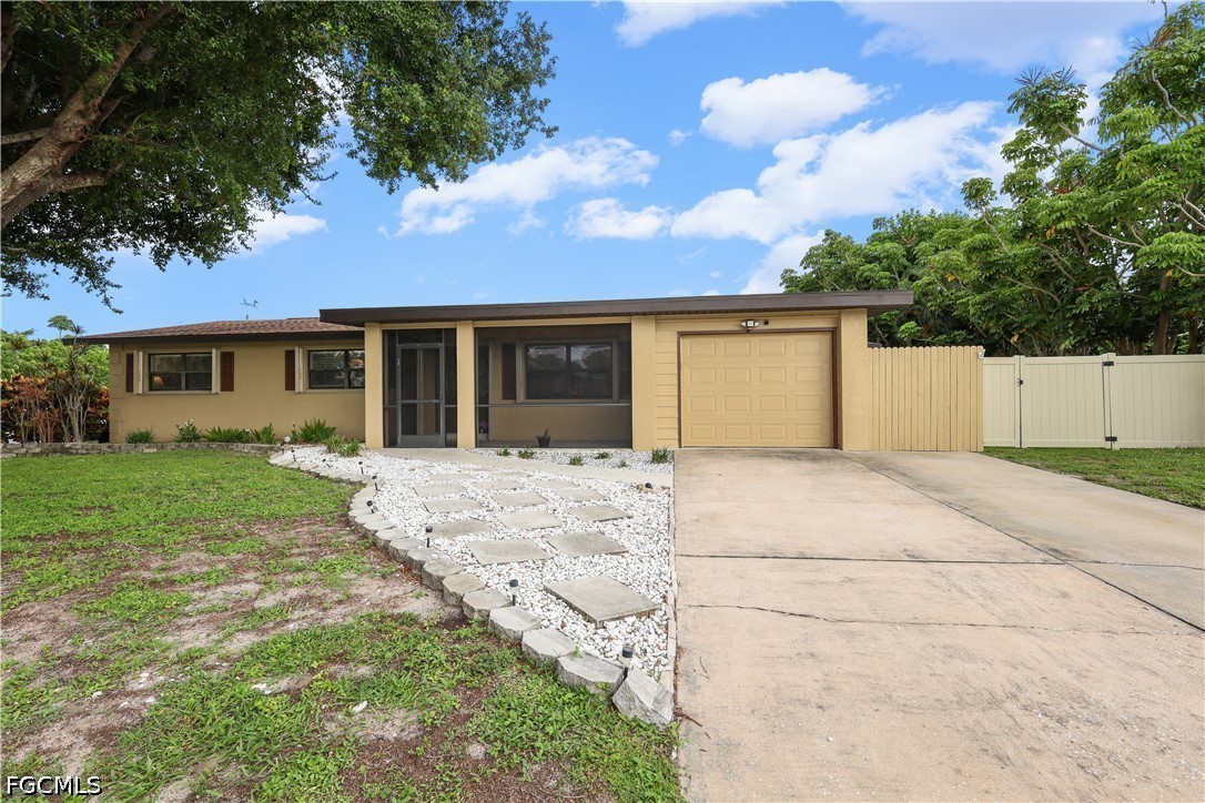 3 Bed Pool Home for Sale in Cape Coral, photo 46