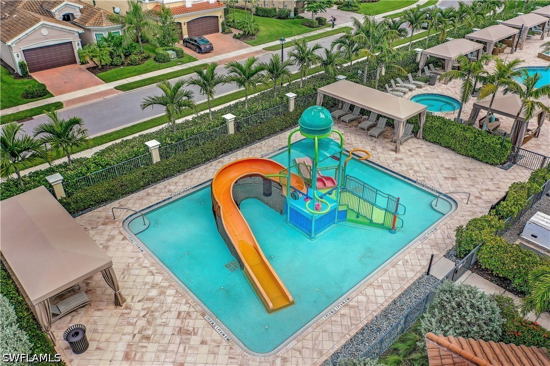 5 Bed Pool Home for Sale in Marbella Isles, photo 46