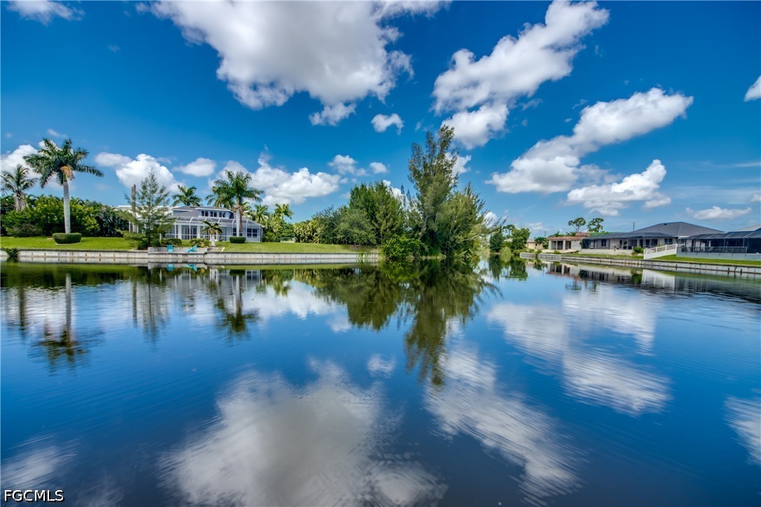 3 Bed Pool Home for Sale in Cape Coral, photo 46
