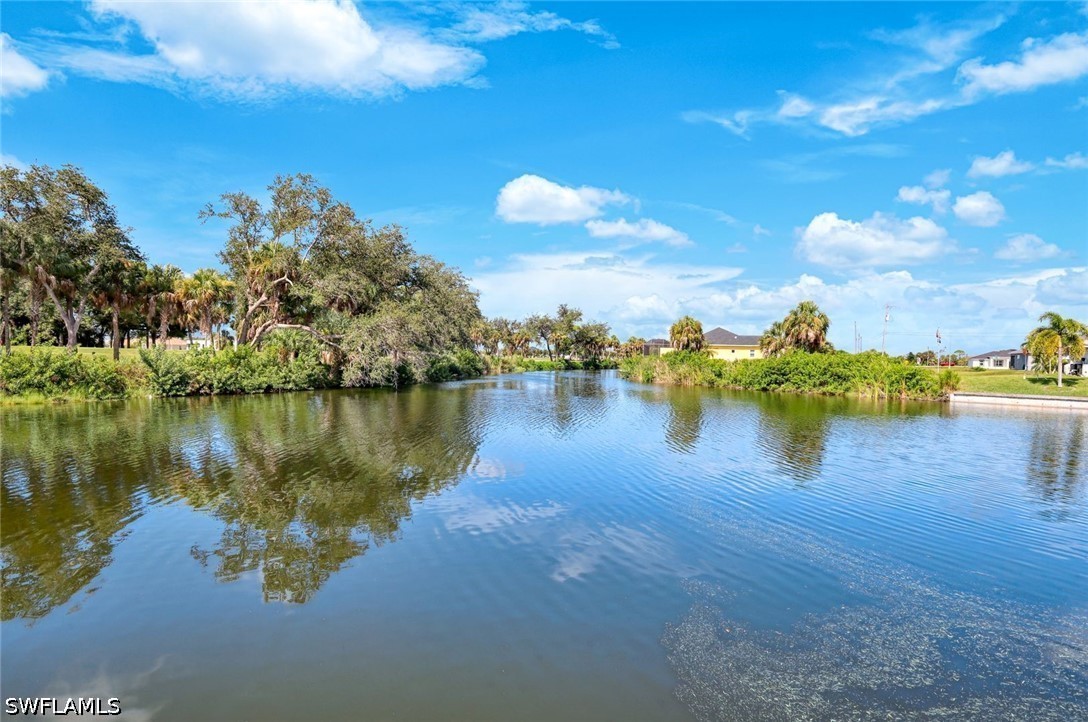 3 Bed Pool Home for Sale in Cape Coral, photo 46