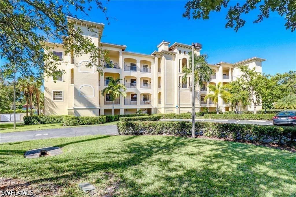 3 Bed Waterfront Home for Sale in Fort Myers, photo 46