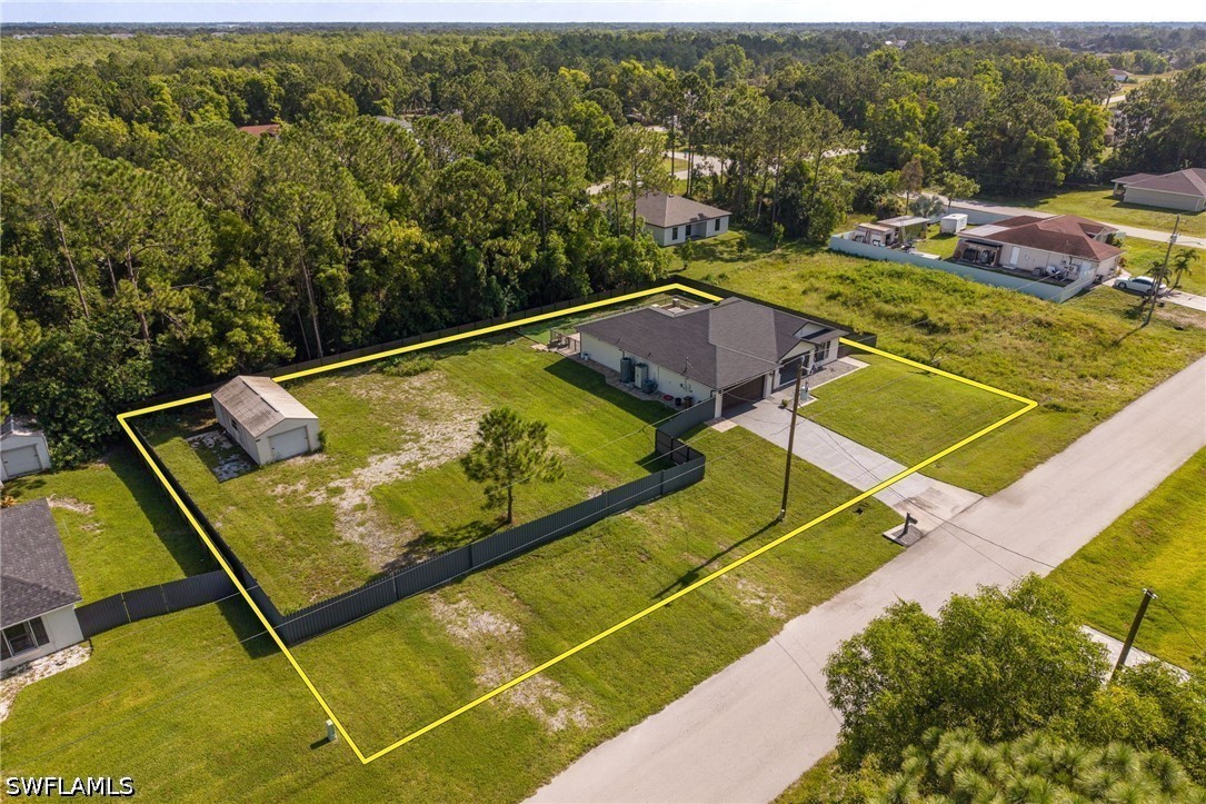 3 Bed SingleFamilyResidence for Sale in Mirror Lakes, photo 46