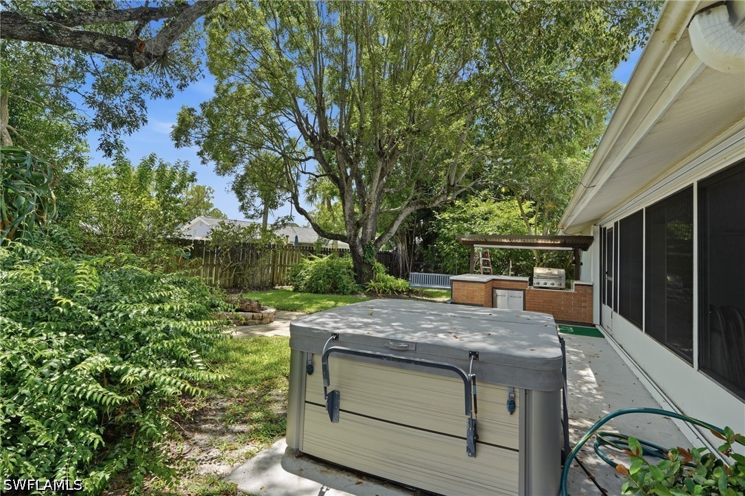 3 Bed SingleFamilyResidence for Sale in Naples, photo 46