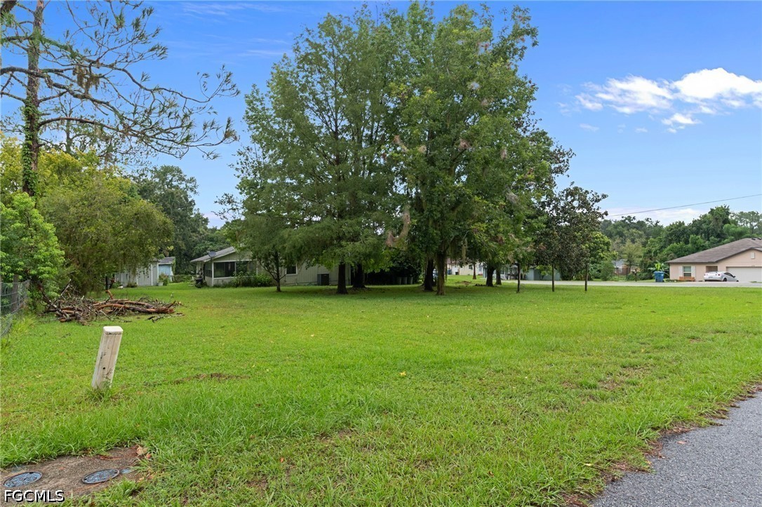3 Bed SingleFamilyResidence for Sale in Acreage, photo 46