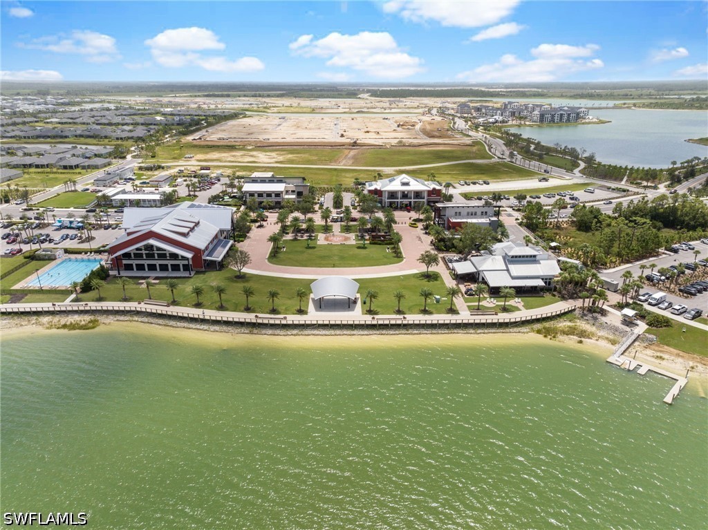 3 Bed Waterfront Home for Sale in Willowgreen, photo 46