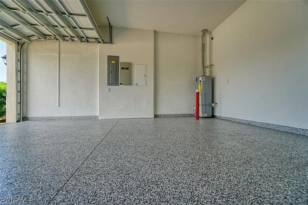3 Bed Pool Home for Sale in Woodhaven, FL — photo 47