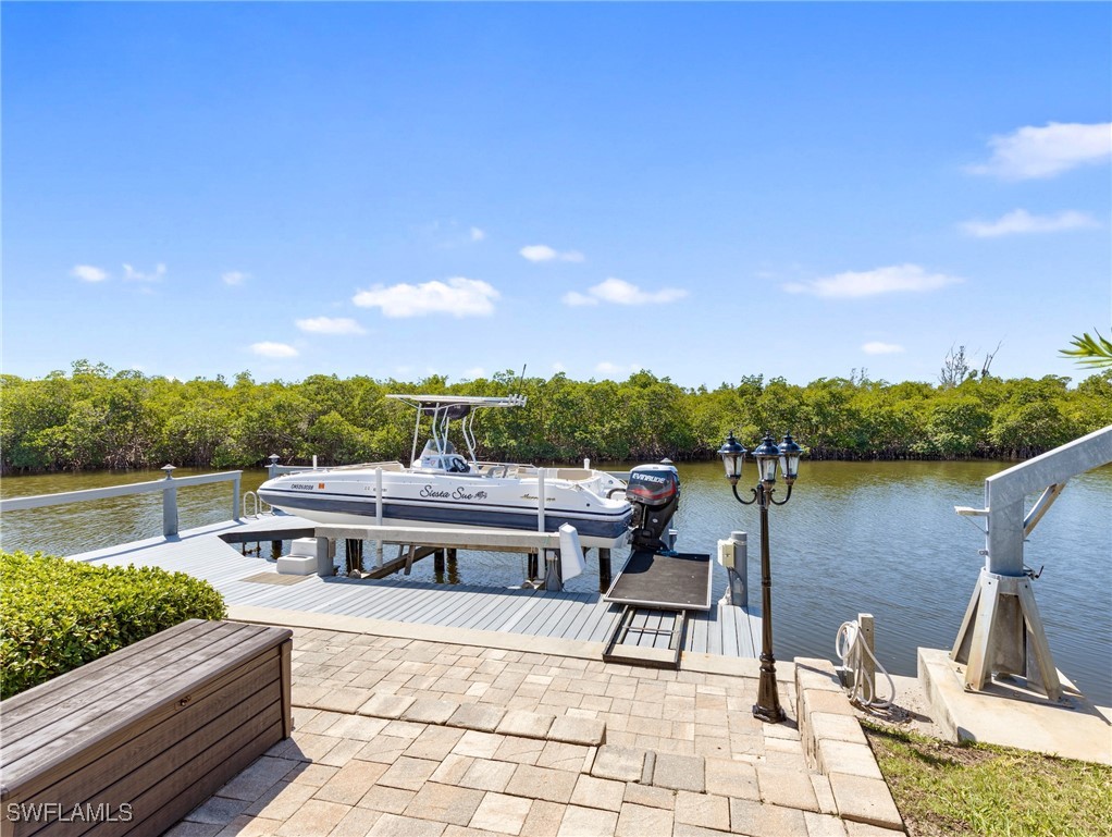 3 Bed Pool Home for Sale in Palm Acres, photo 47