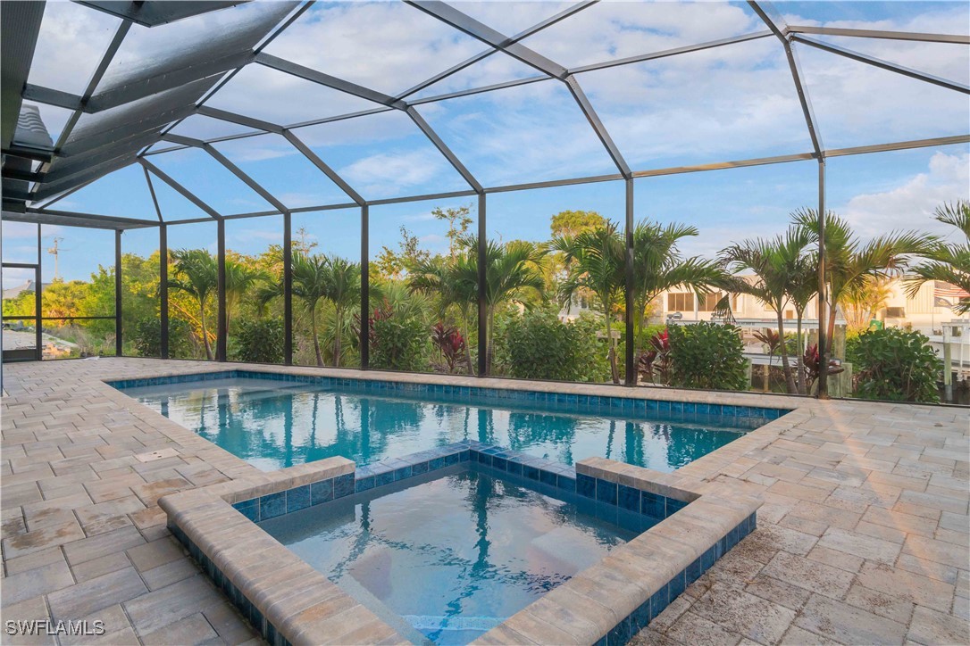 3 Bed Pool Home for Sale in Windward Isle, photo 47