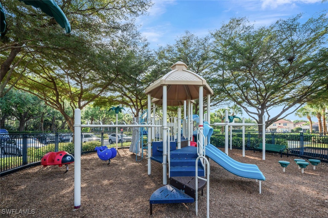 4 Bed Pool Home for Sale in Saturnia Lakes, photo 47
