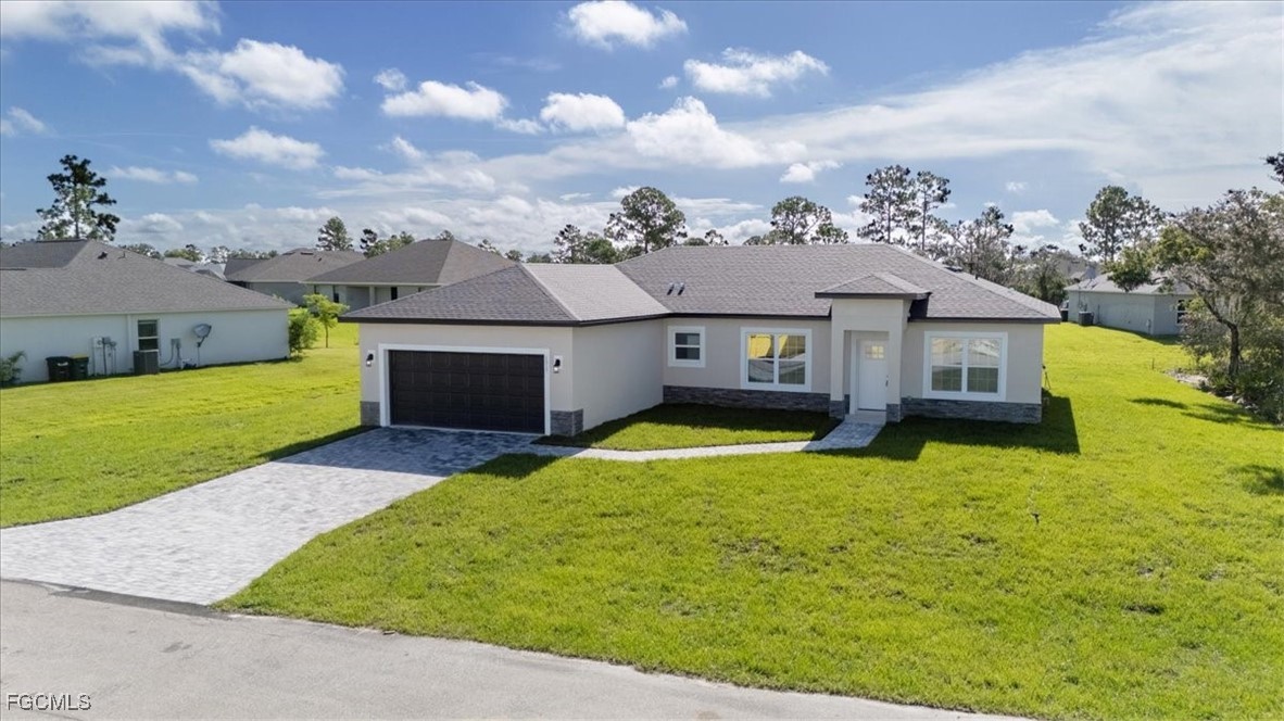 4 Bed SingleFamilyResidence for Sale in Sun N Lakes, photo 47