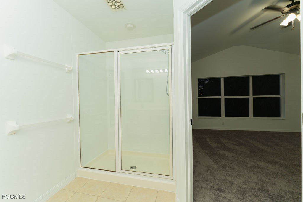 3 Bed Townhouse for Sale in Lakewood Village, photo 47