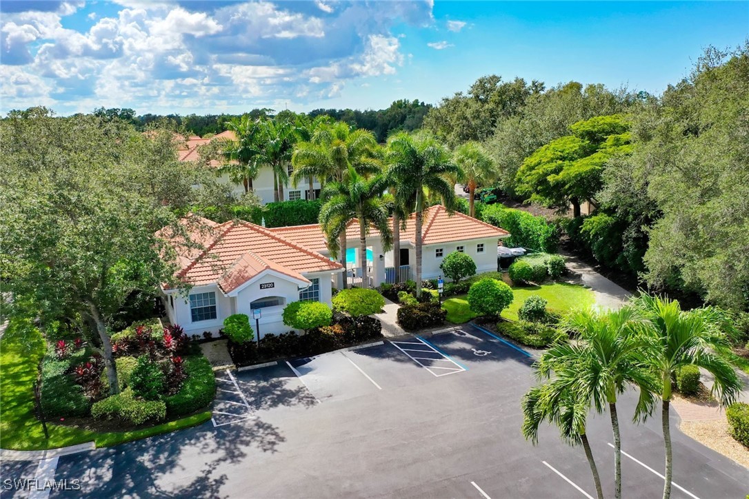 3 Bed Condominium for Sale in Morningside, FL — photo 47