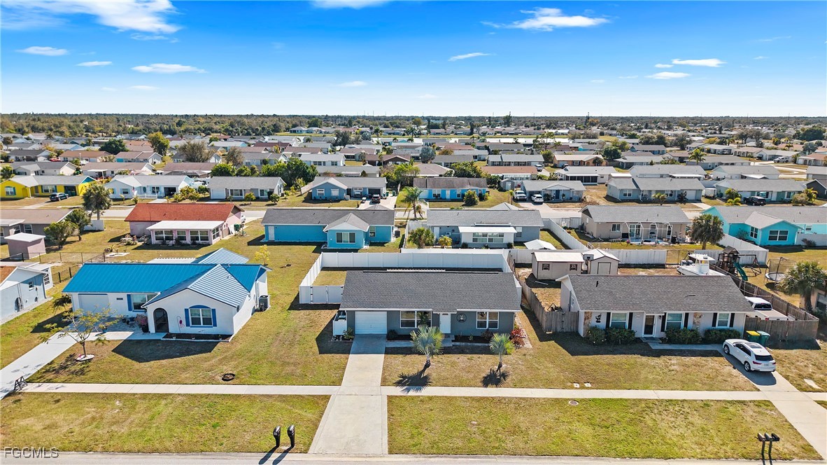 2 Bed SingleFamilyResidence for Sale in Gulf Cove, photo 47