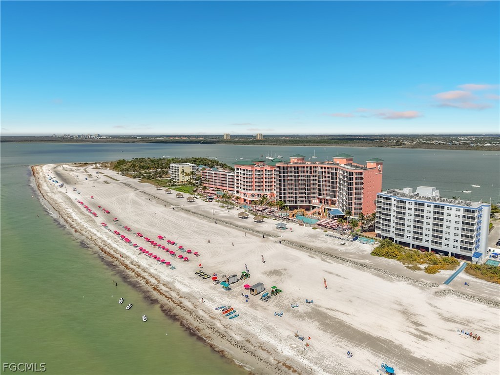 1 Bed Waterfront Home for Sale in White Sand Villas, photo 47