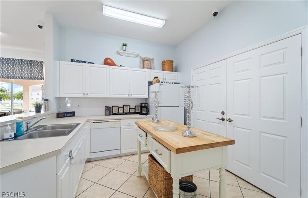 2 Bed Townhouse for Sale in Fort Myers, photo 47