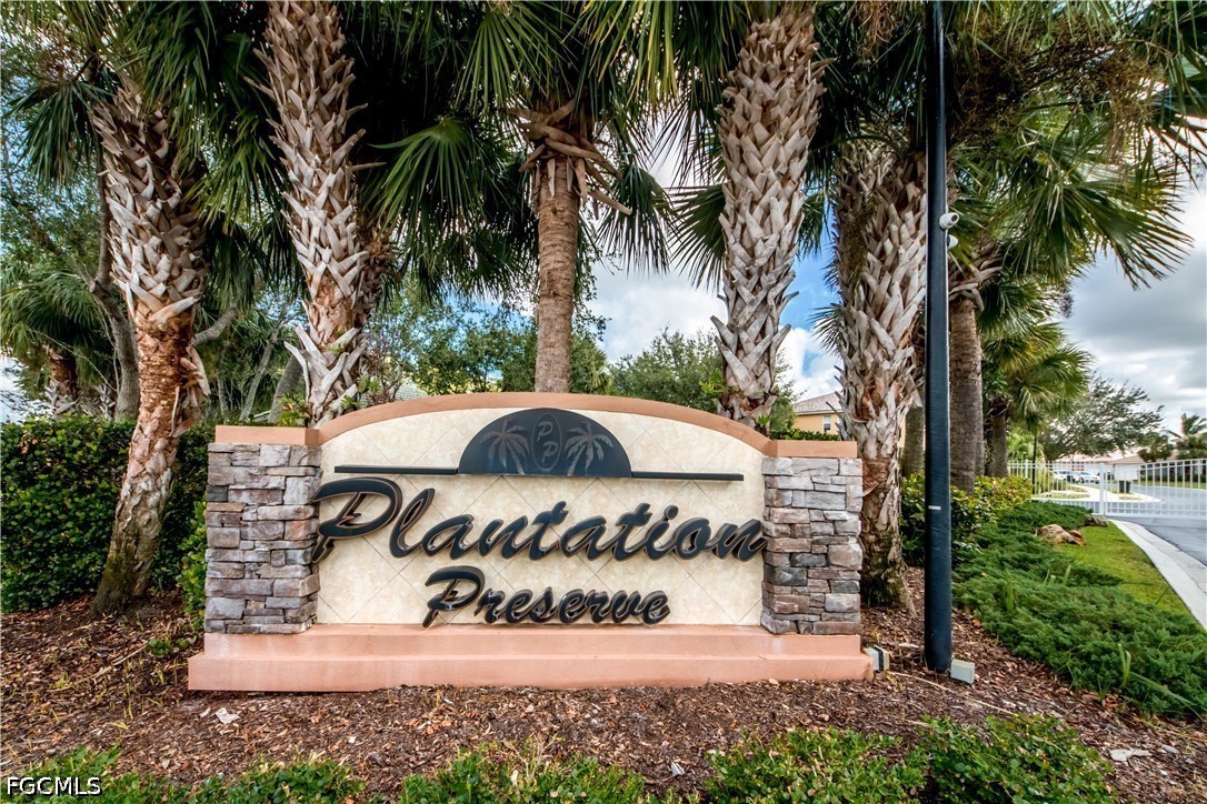 5 Bed SingleFamilyResidence for Sale in Fort Myers, FL — photo 47