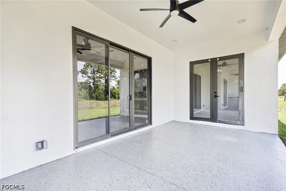 4 Bed SingleFamilyResidence for Sale in Lehigh Acres, photo 47