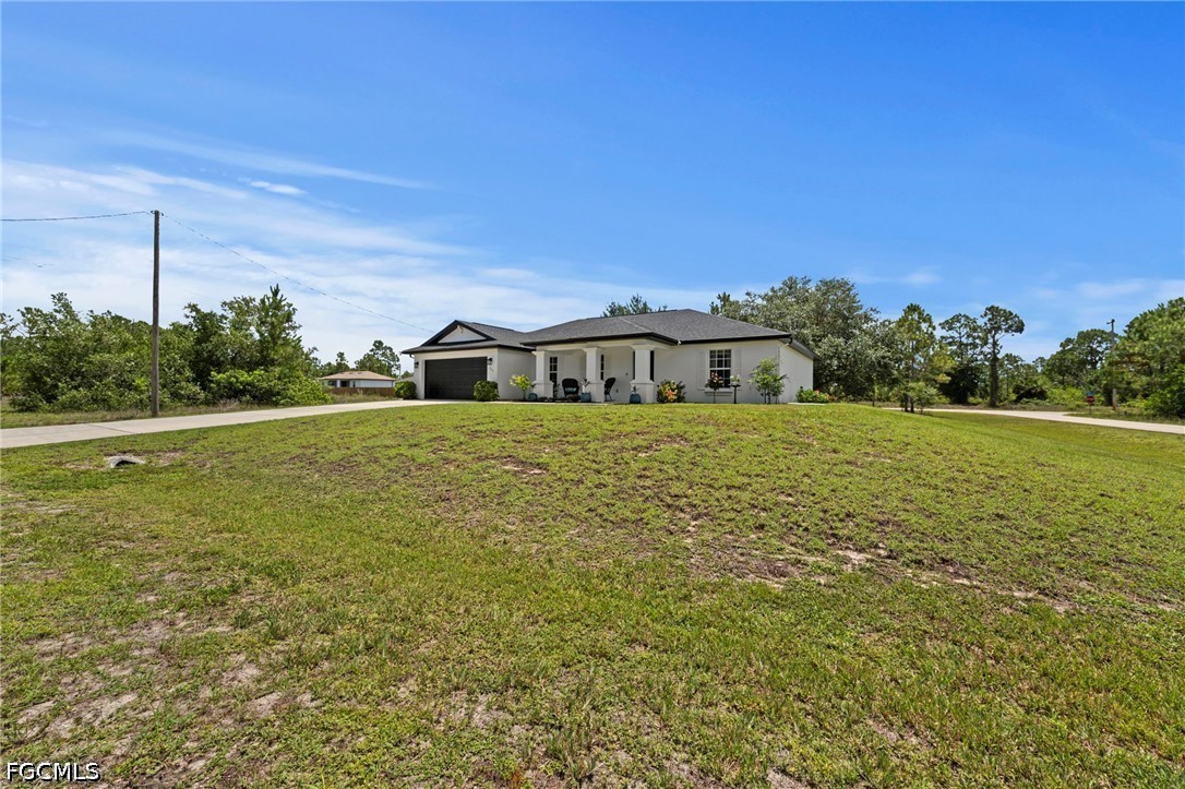 3 Bed SingleFamilyResidence for Sale in Lehigh Acres, photo 47