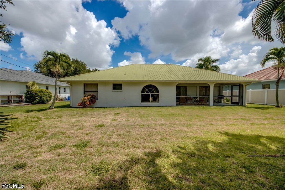3 Bed SingleFamilyResidence for Sale in Cape Coral, photo 47