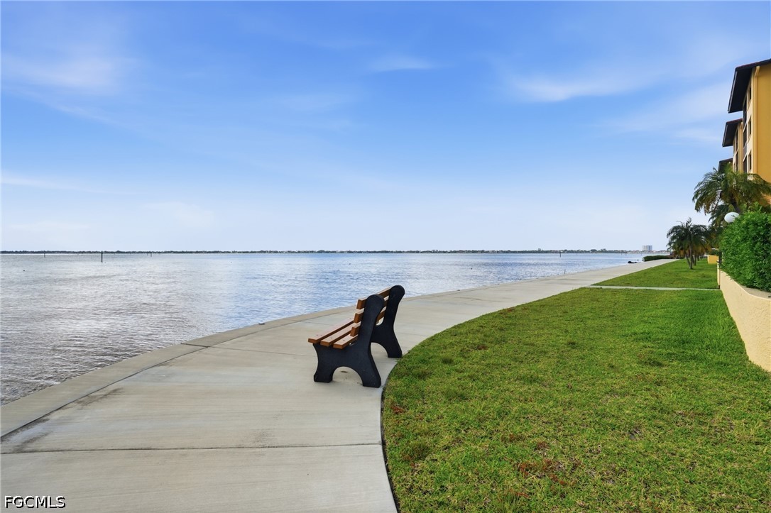 2 Bed Waterfront Home for Sale in Rivers Condo, FL, $320,000 — photo 47