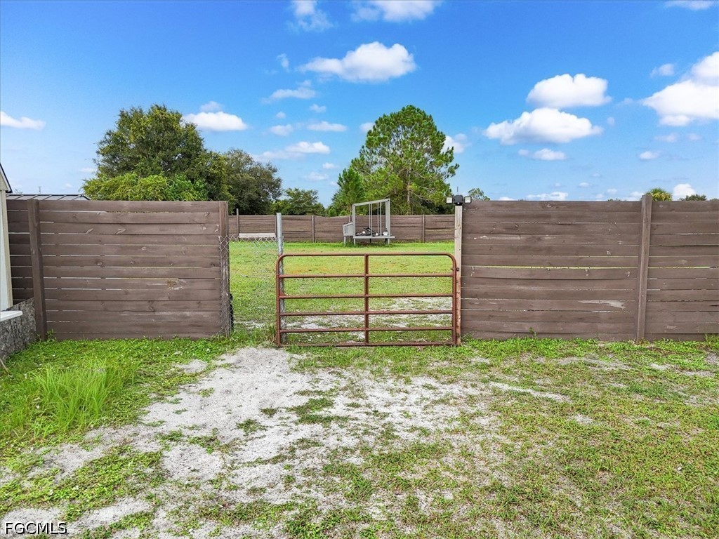 3 Bed ManufacturedHome for Sale in Clewiston, FL, $279,990 — photo 47