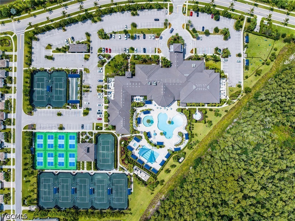 3 Bed Pool Home for Sale in Valencia Bonita, FL, $1,250,000 — photo 47