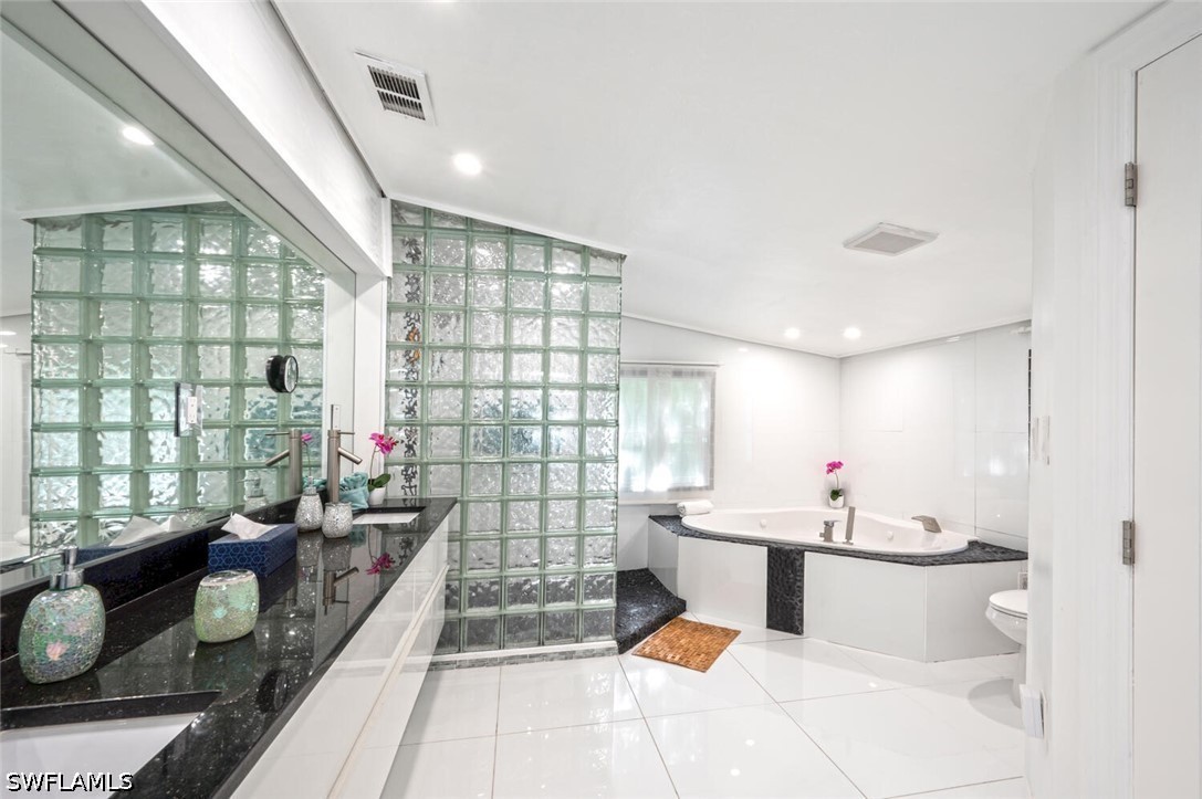 3 Bed SingleFamilyResidence for Sale in Naples, FL, $5,500 — photo 47