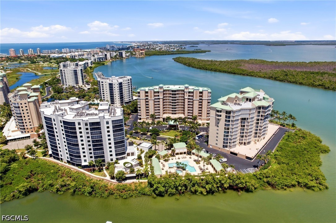 3 Bed Waterfront Home for Sale in Waterside At Bay Beach, photo 47