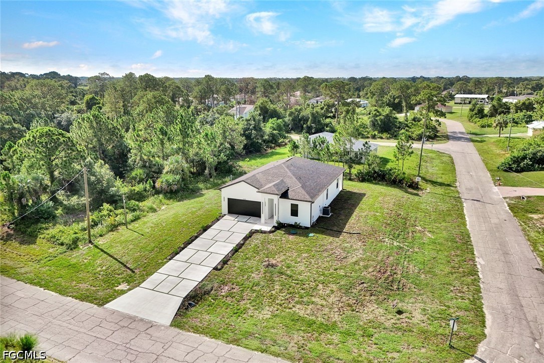 3 Bed SingleFamilyResidence for Sale in Labelle, FL — photo 47