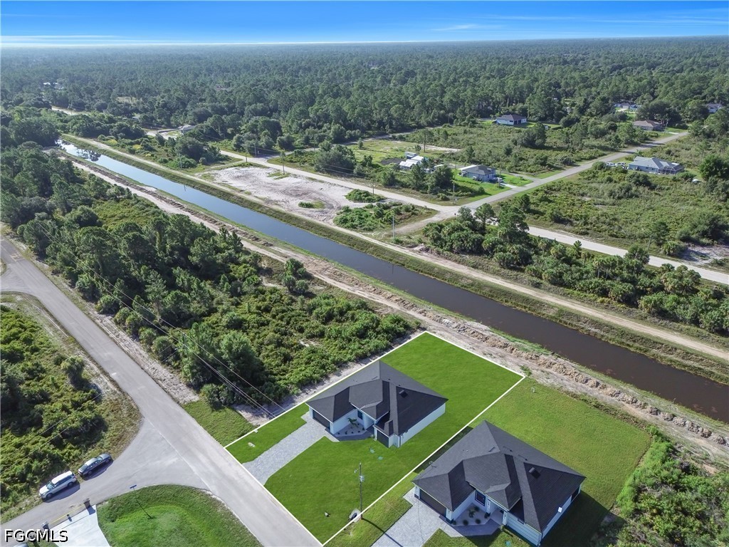 3 Bed Waterfront Home for Sale in Lehigh Acres, photo 47